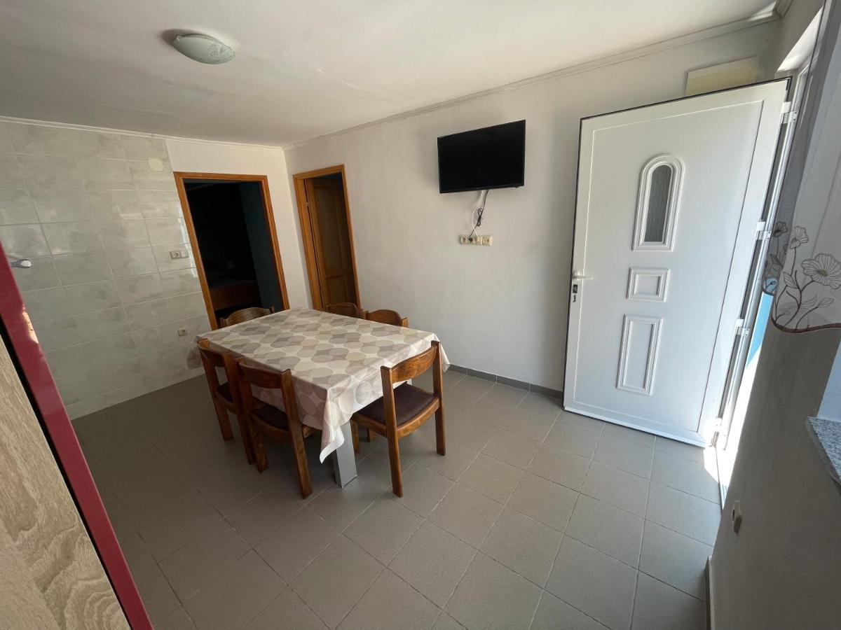 Apartman Ljubica Bibinje Exterior foto